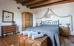 La Cuadra De Arona